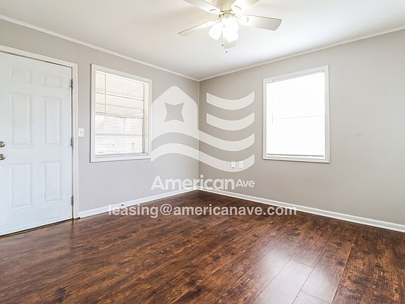 6-Dining Room