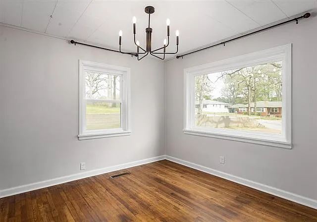 1813 Tune Ave — Photo 10