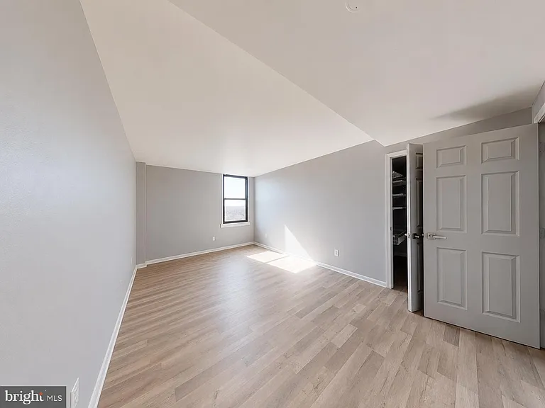 4600 Duke St #1624 — Photo 32