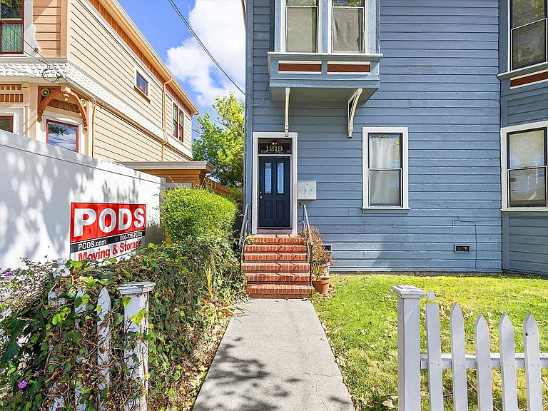 1219 Central Ave #C — Photo 4