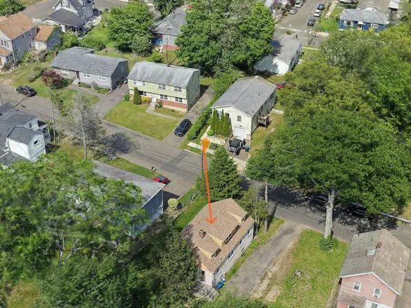 42 Wade Street, West Haven, CT 06516