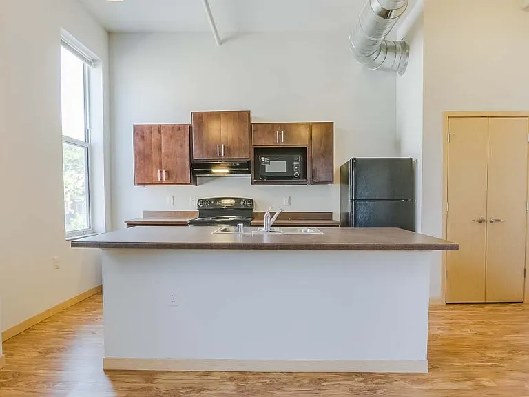 2707 N Martin Luther King Dr #2707 — Photo 6