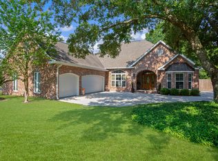 11999 Ol Oaks Dr, Gulfport, MS 39503