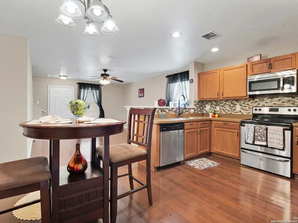 8406 Mescal Pass, San Antonio, TX 78252