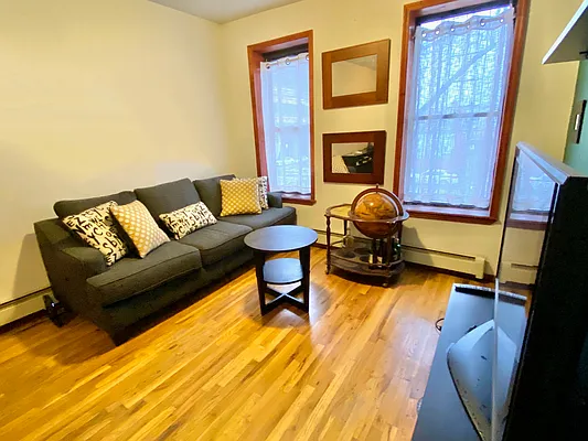 Rented by The Syper Group | media 14