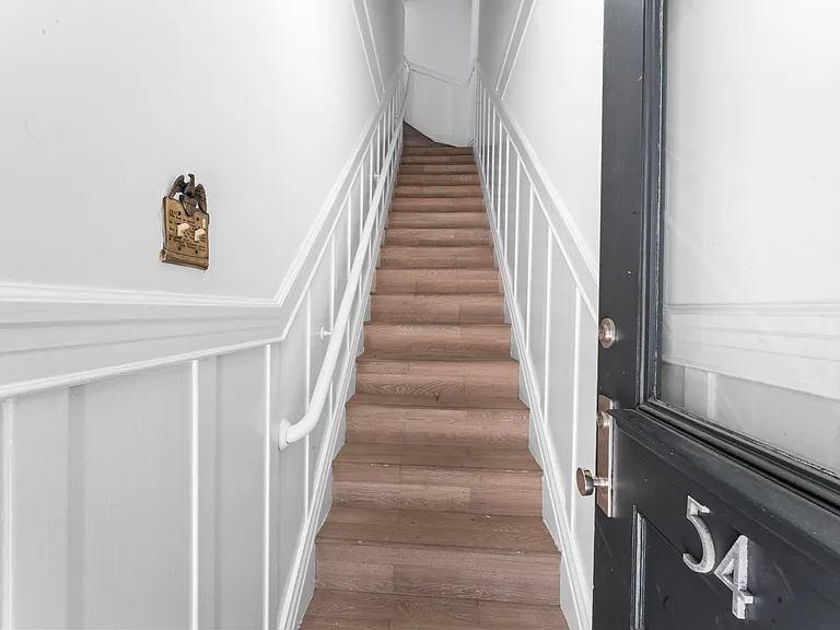 54 Auburn St #1 — Photo 8