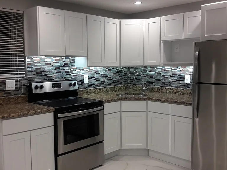 A400 Washington St #D6 — Photo 13