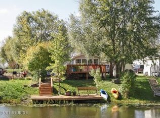 77 Dinosaur Rd, Wilmington, IL 60481