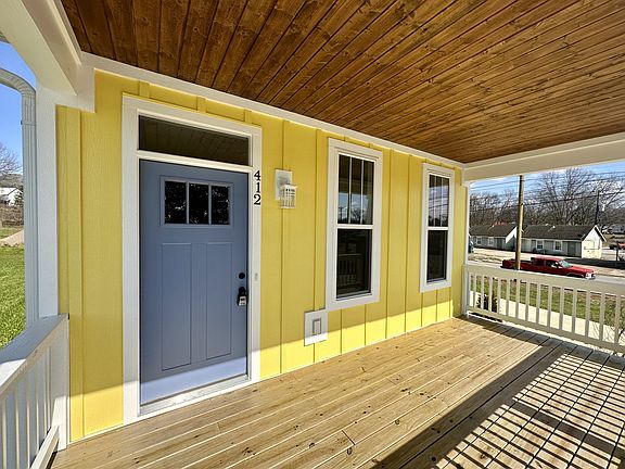 3rd image of 412 1st Ave NW Lot 7