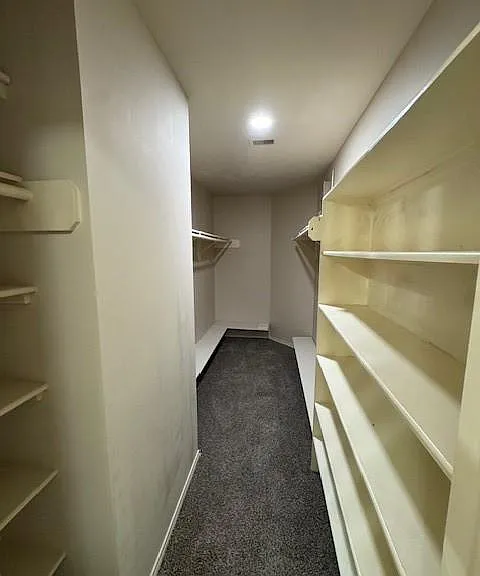 6815 Independence Blvd — Photo 16