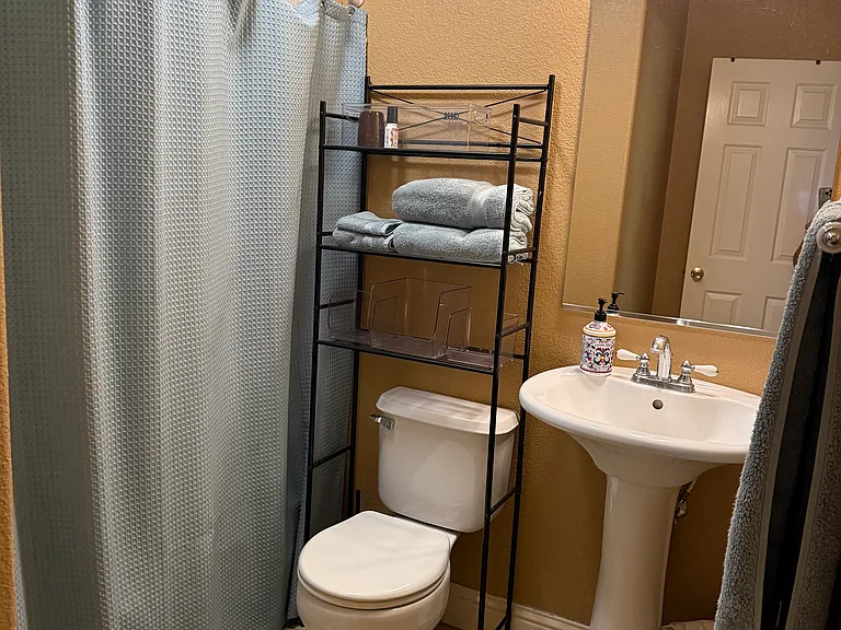2345 Monument Dr — Photo 15