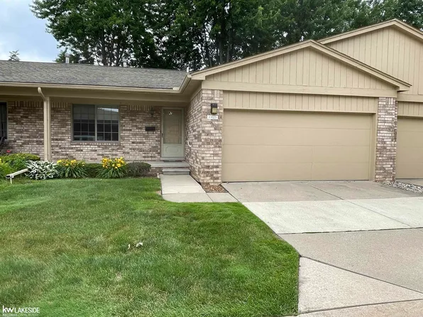 41625 Janet Cir, Clinton Township, MI 48038