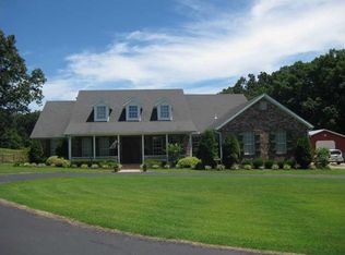 12080 W Ervan Beeks Rd, Farmington, AR 72730