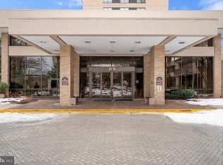 3709 S George Mason Dr APT 1508, Falls Church, VA 22041