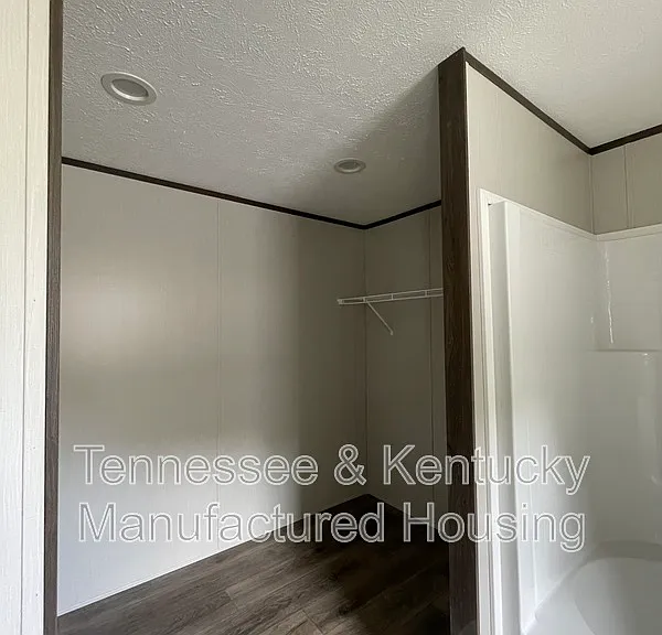 106 Cumberland Ln — Photo 6
