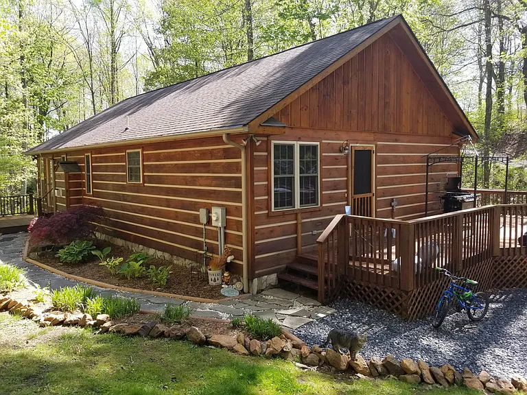 251 Flat Rock Acres — Photo 2