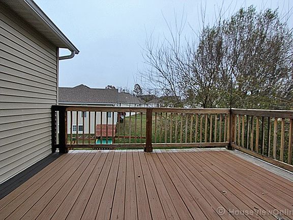 5th image of 1829 Eagle Dr
