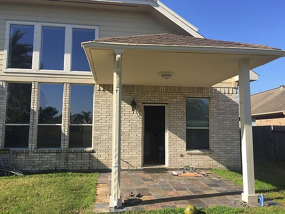 3rd image of 1128 Morning Creek Ln