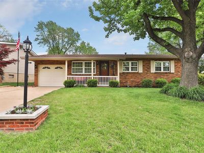 9701 Antigo Dr, Saint Louis, MO, 63123