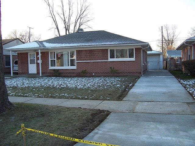 1st image of 1198 E Kalama Ave