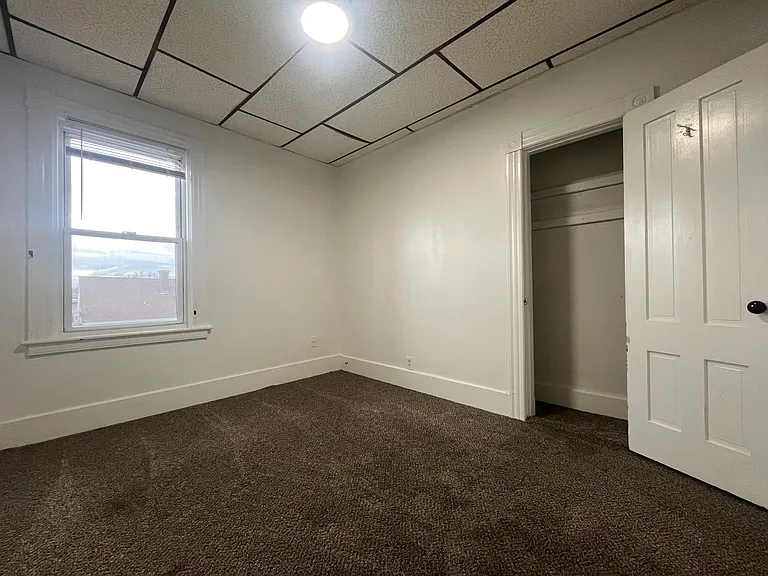 61 Fox St #2 — Photo 5
