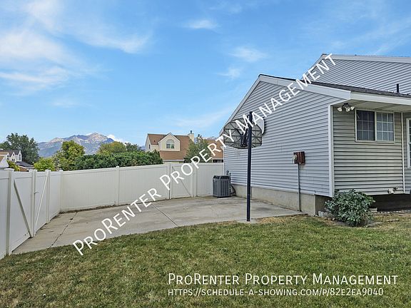 4th image of 9132 S Sandy Creek Cir