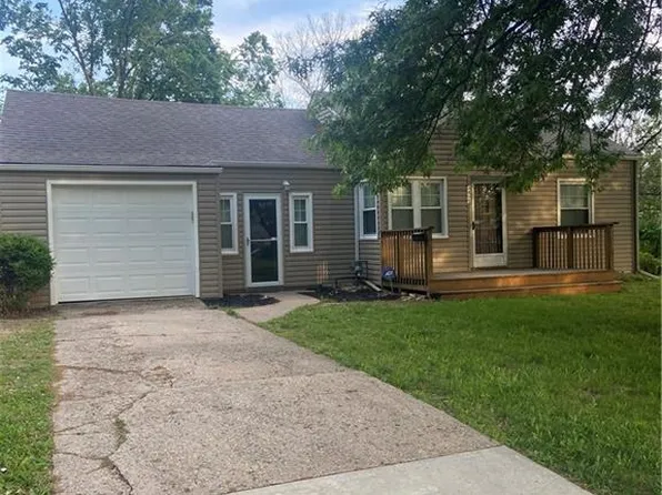 4809 NE Marvin Rd, Kansas City, MO 64118