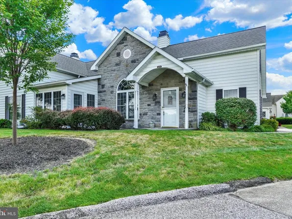 2170 Knob Hill Rd, York, PA 17403