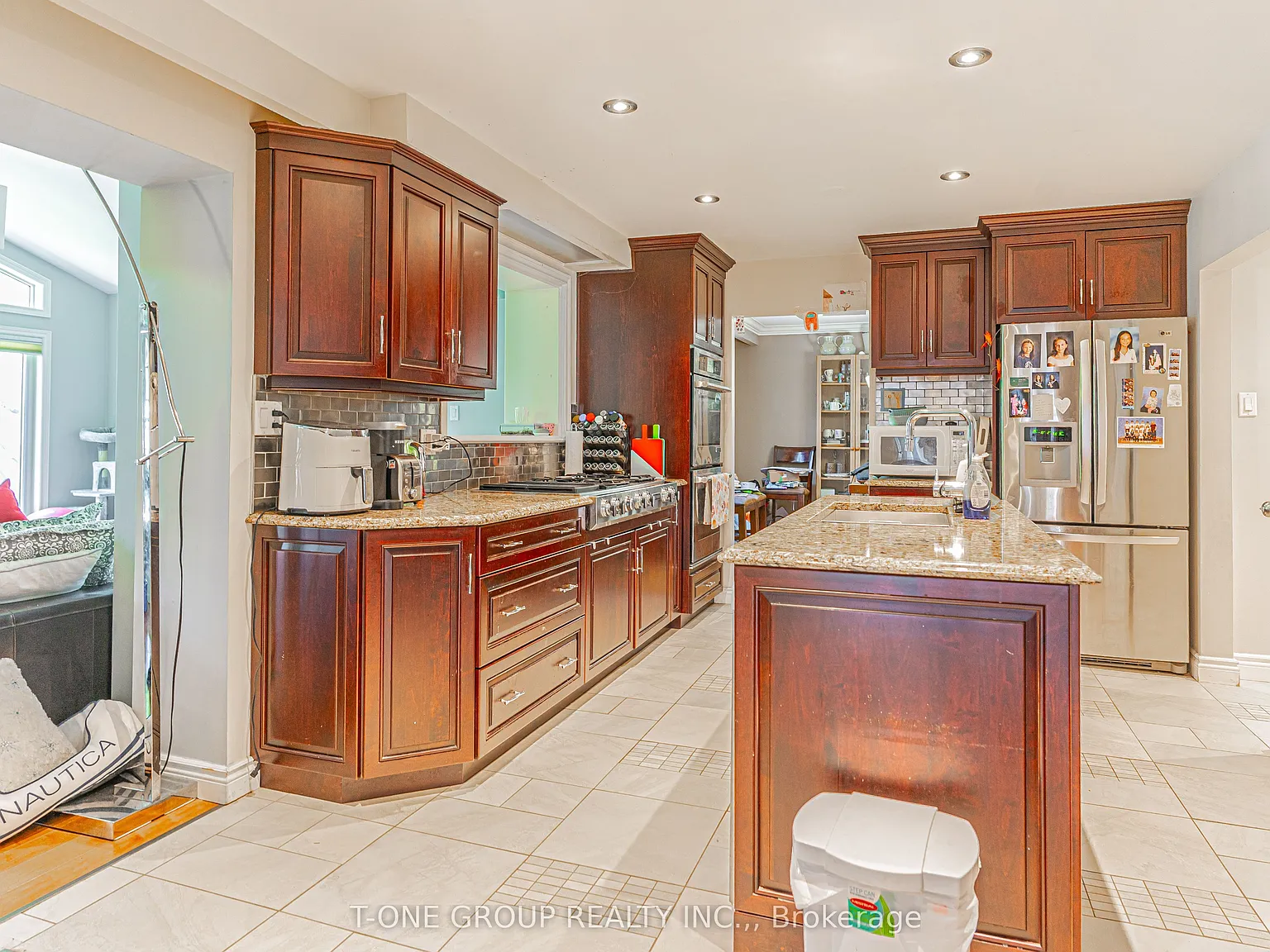 4 bed, $4,500 — Photo 3