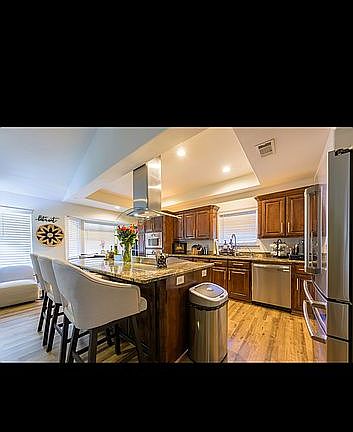 4th image of 8710 Dublin Ave