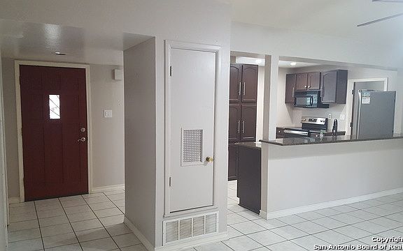 3rd image of 403 Northstar Dr