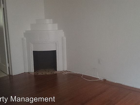 2nd image of 1043 Euclid Ave APT 2