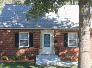 4935 Holcomb Ave, Des Moines, IA 50310