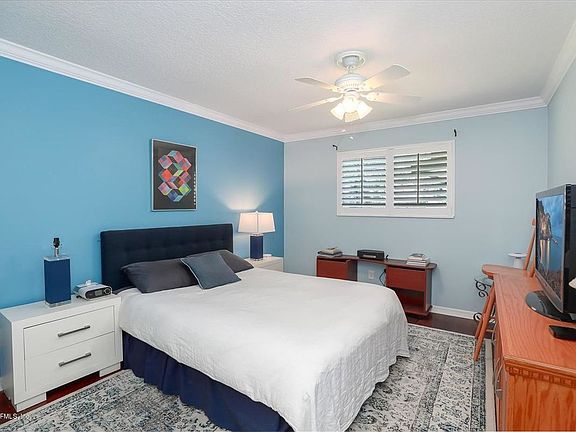 5th image of 2052 Sea Hawk Cir