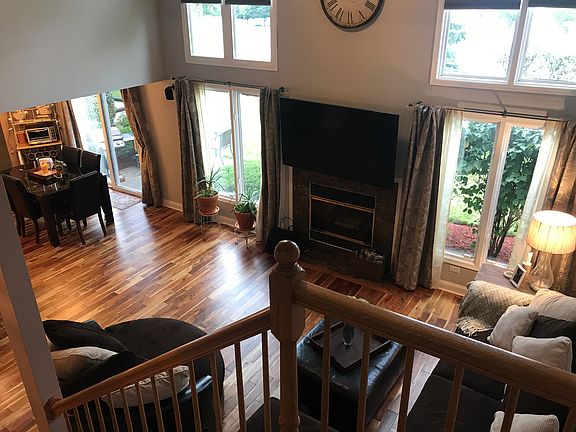 3rd image of 8823 Bluebird Dr