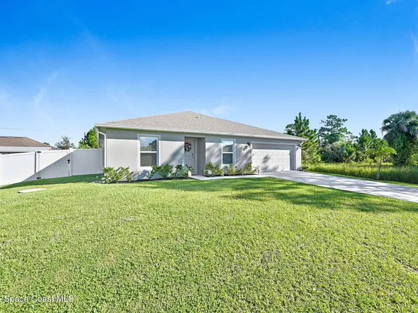 521 Ganley St SW, Palm Bay, FL 32908