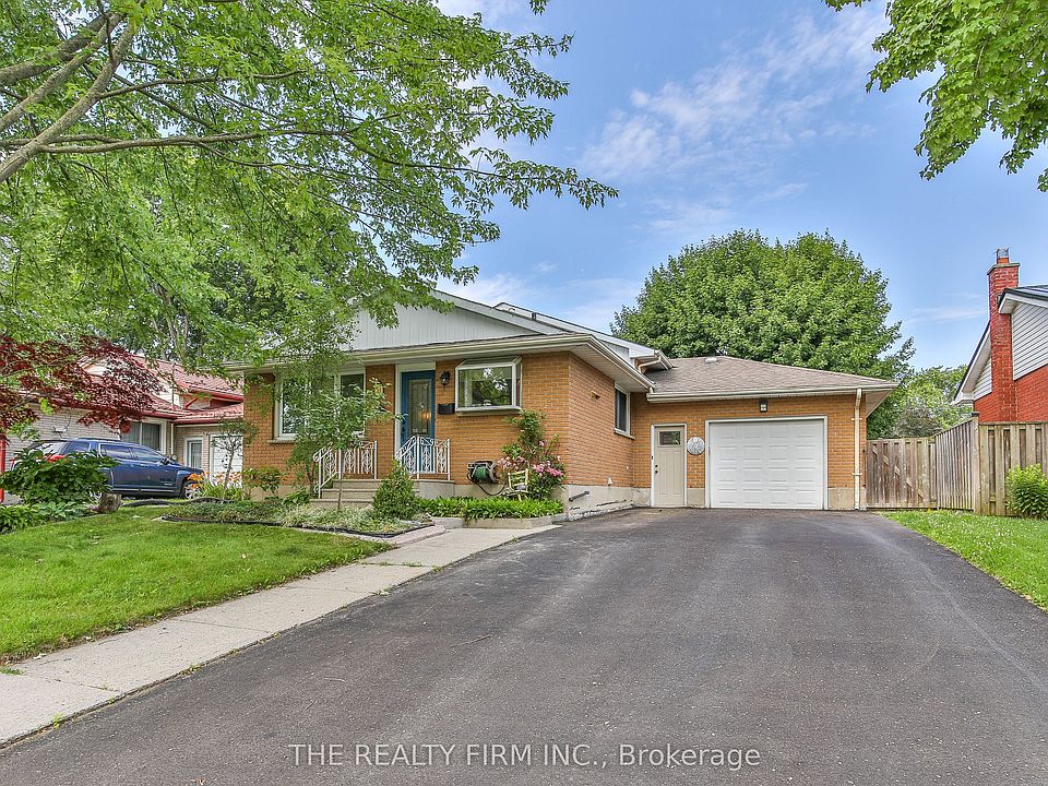 1st image of 13 Vanbuskirk Dr