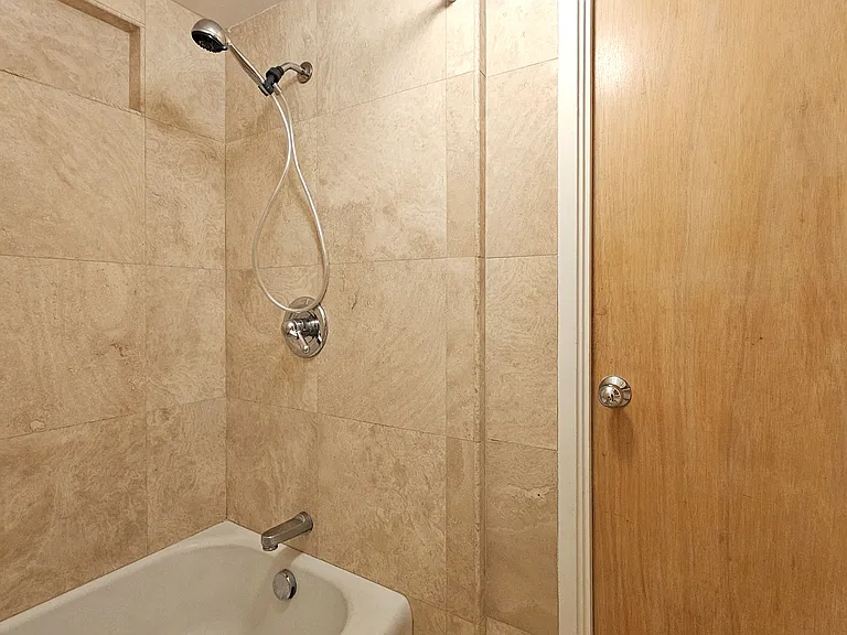 1676 Ala Moana Blvd #110 — Photo 7
