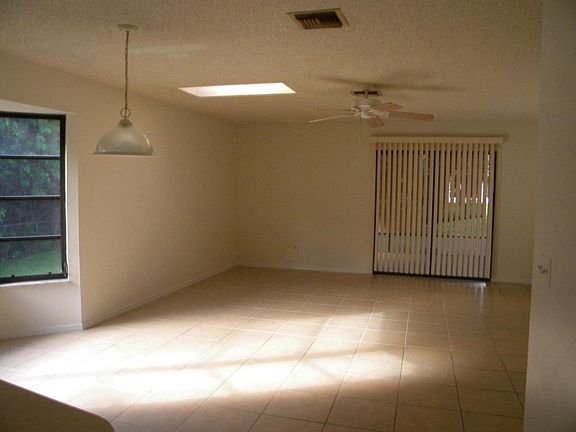 2nd image of 11105 Airport Dr Unit 11107