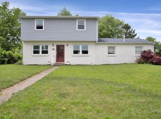 1924 Esther Dr, Carlisle, PA 17013