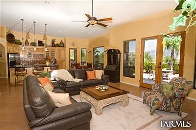 2nd image of 1232 E Placita Oro Fino