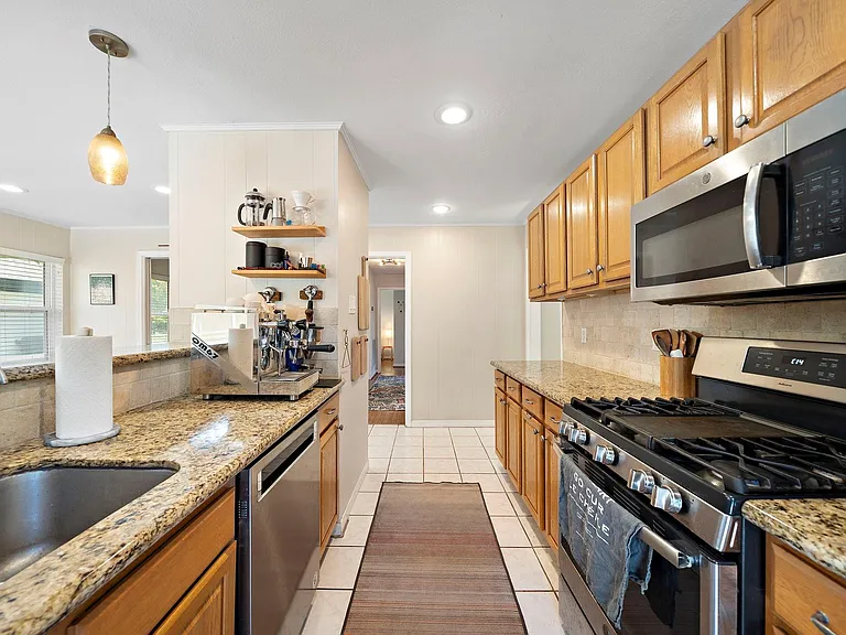 4306 Warm Springs Rd — Photo 10
