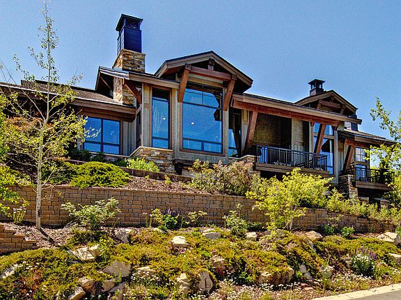 3rd image of 3845 Solamere Dr