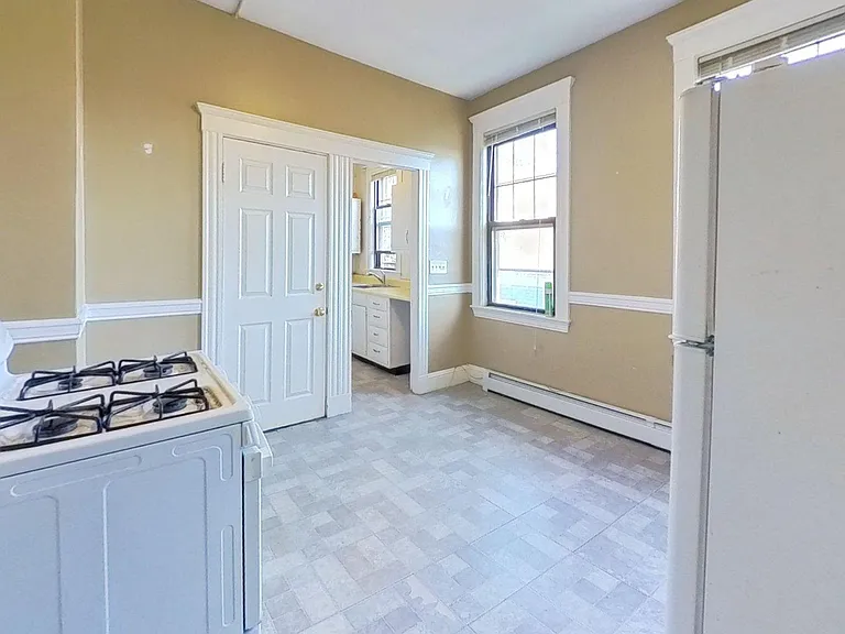 52 Clark Ave #6 — Photo 8