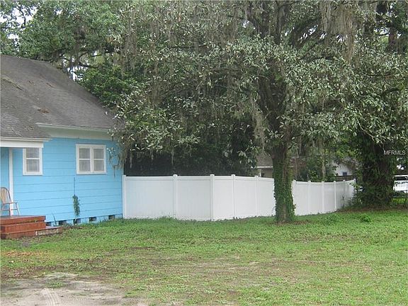 2nd image of 11611 E Dr Martin Luther King Jr Blvd