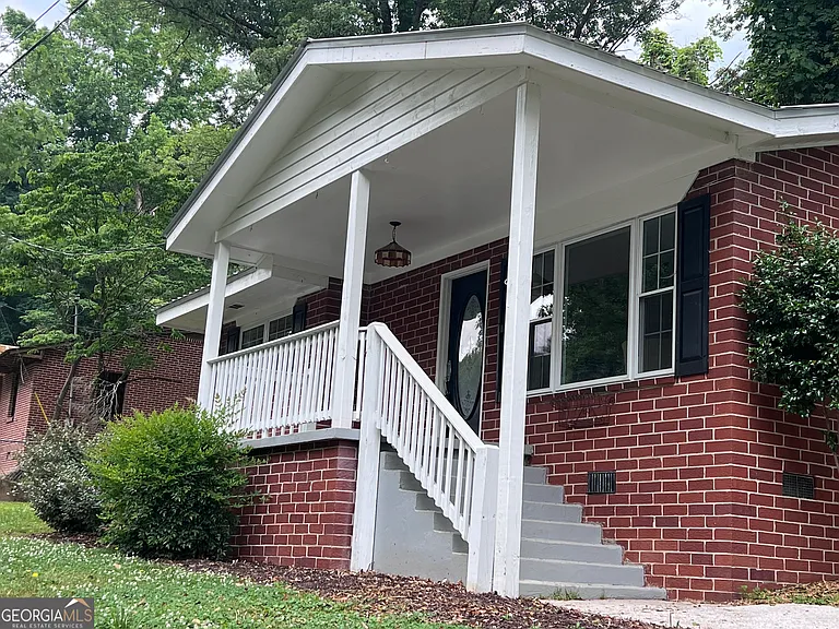 66 Logan Ln — Photo 25