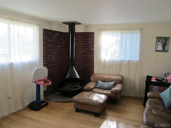 3rd image of 13979 Stroud St