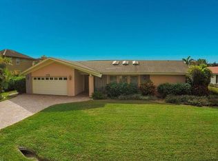 1058 N Waterway Dr, Fort Myers, FL 33919