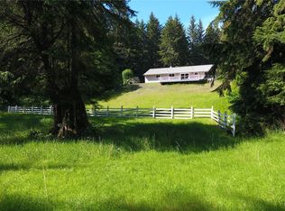 2619 Mora Rd, Forks, WA