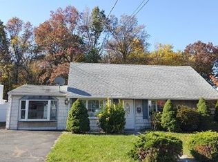 63 Ashley Rd, Edison, NJ 08817